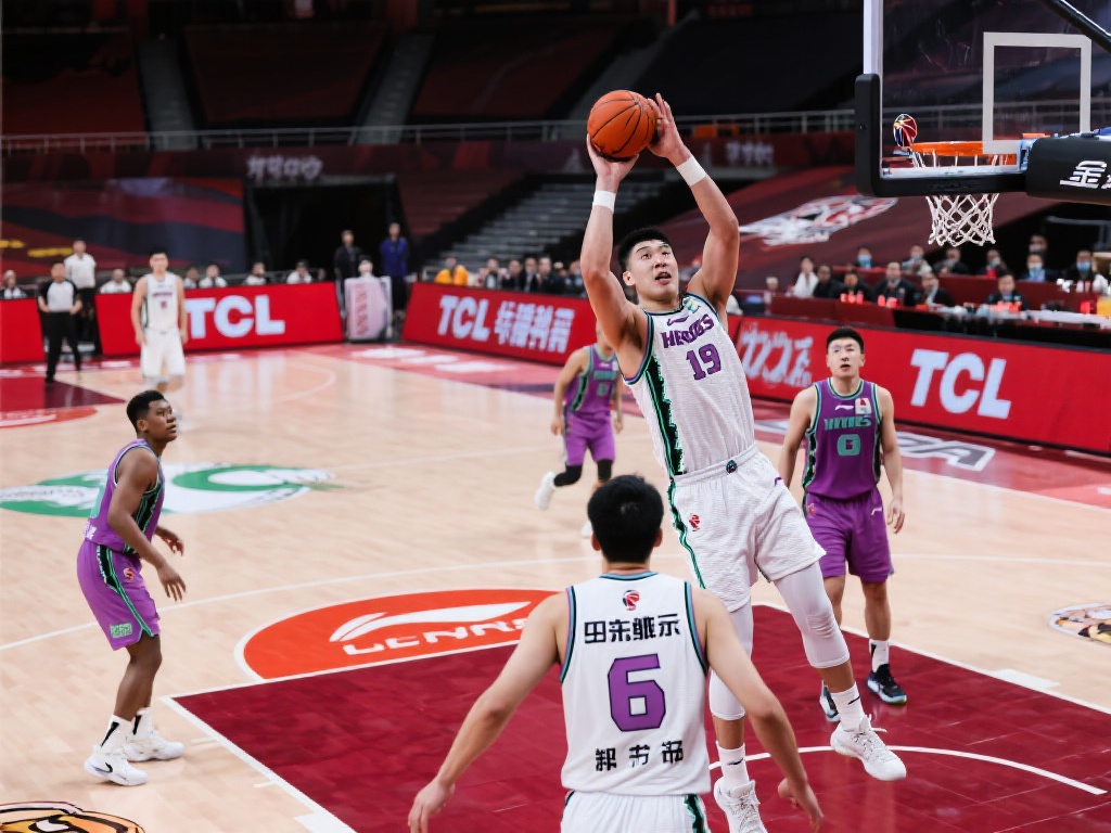 篮球场上的每一秒都充满未知。在一场激烈的